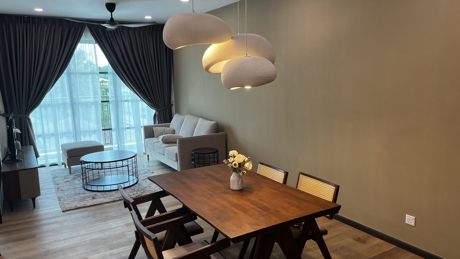 Living and Dining Combined